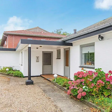 Ferienhaus Holiday Ii